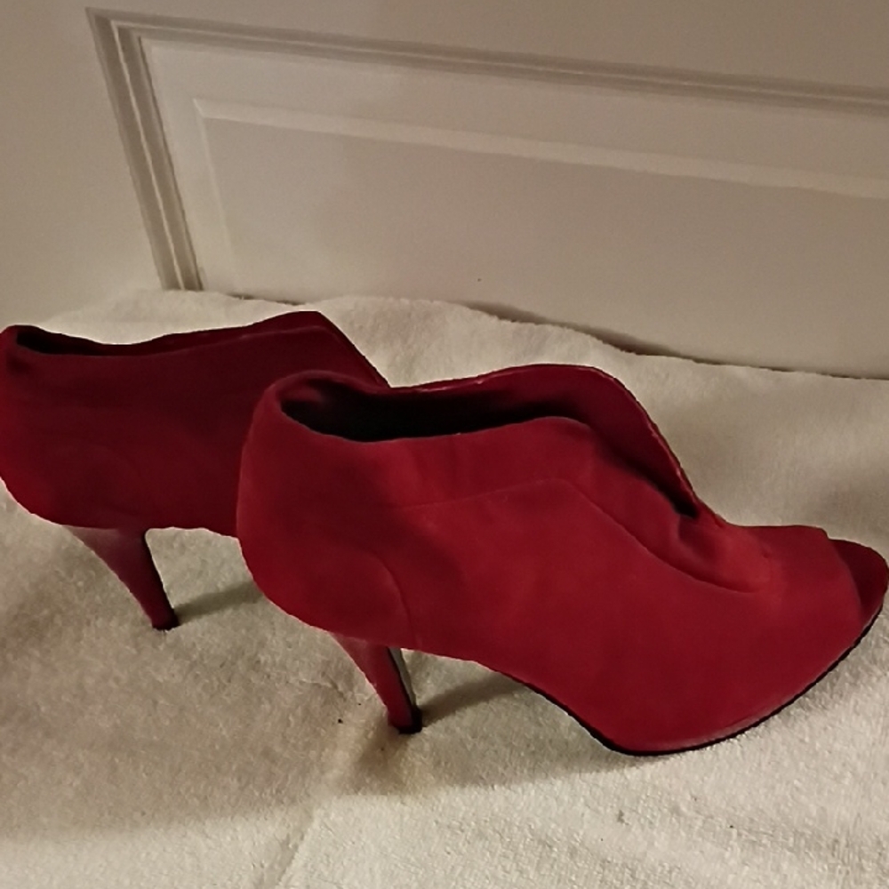 Nine West Red Suede Heels